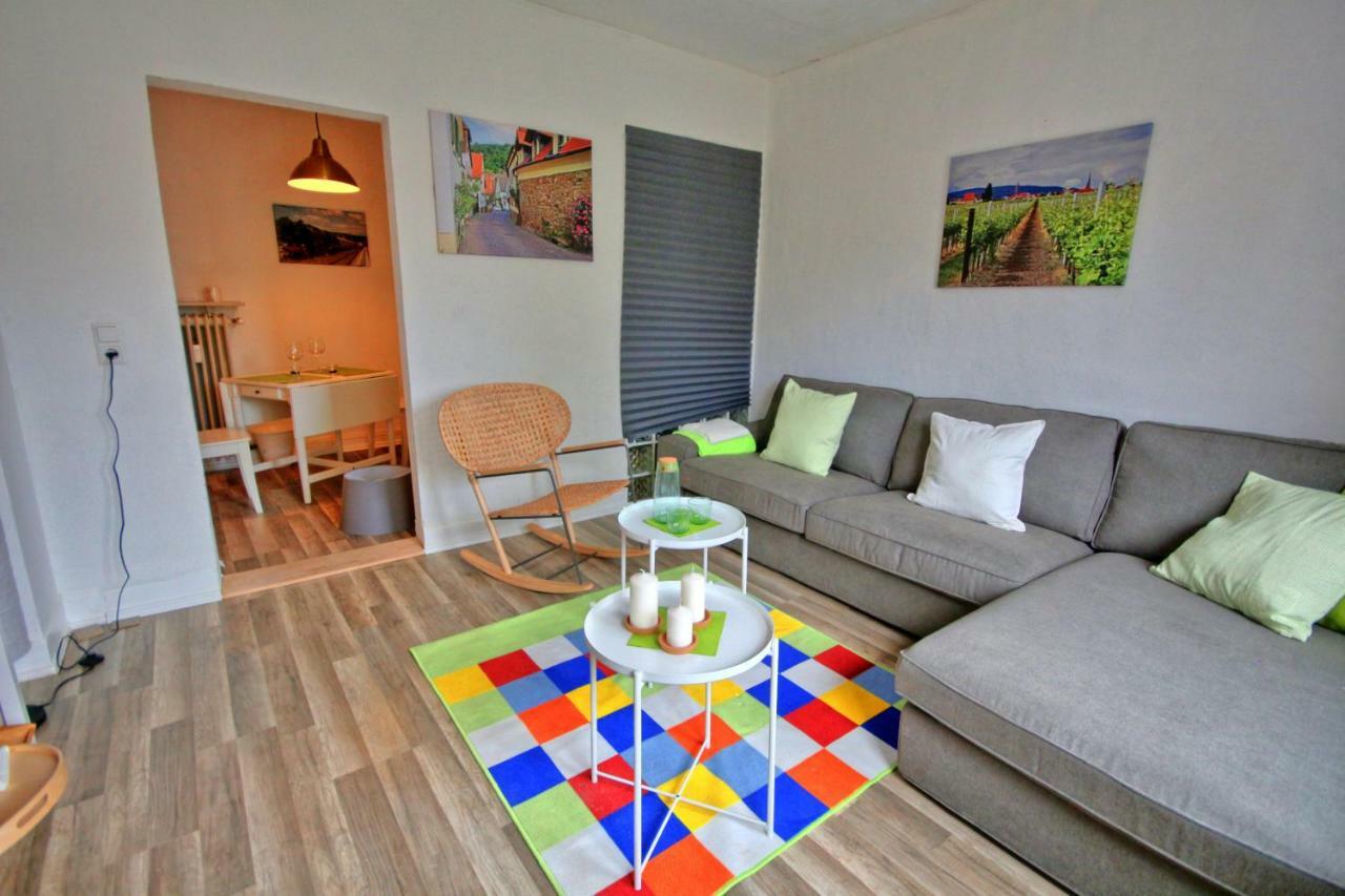 Ferienwohnung Eulenhof นอยชตัดท์ อัน แดร์ ไวน์ชตราเซอ ภายนอก รูปภาพ